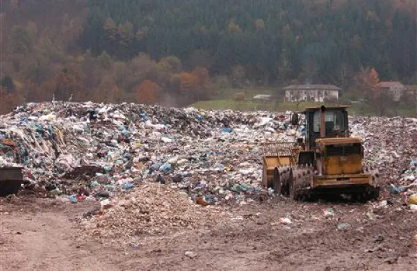Na deponijo na Volčanskem polju odlagajo iz leta v leto manj mešanih odpadkov 