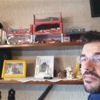 Doma v Repnu ima Peter veliko modelčkov Ferrarijevega dirkalnika