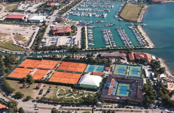 Delničarji Marine Portorož so se odločili, da umaknejo delnice z borze 