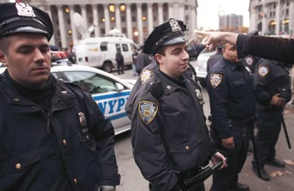 V New Yorku je policija  aretirala najmanj 70 protestnikov