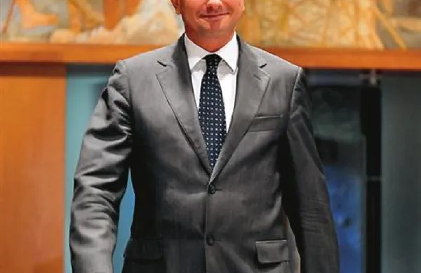 Borut Pahor napoveduje nove predčasne volitve