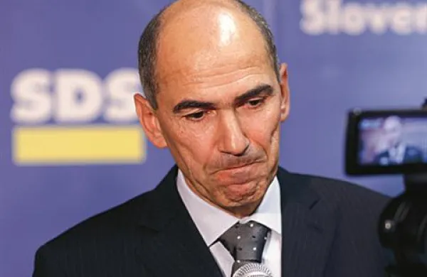 SDS na volitve odhaja s programom 