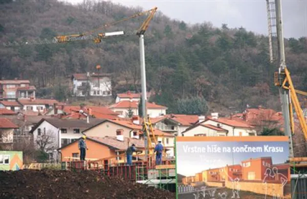 Danes je začela veljati novela zakona, ki med drugim spreminja modele vrednotenja nepremičnin