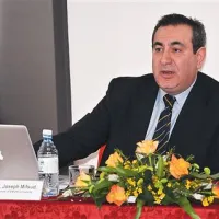 Predsednik Emuni Maltežan Joseph Mifsud 