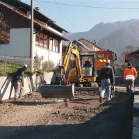 Občina se je s CPG pred časom  dogovorila, da naj bi z deli pozimi nadaljevali, čeprav  bo denar za drugi del naložbe na voljo šele v začetku prihodnjega leta. Po novem ne bo tako.