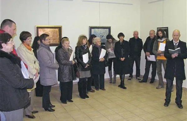 V Vipavskem Križu se predstavlja 22 severnoprimorskih ljubiteljskih slikarjev 