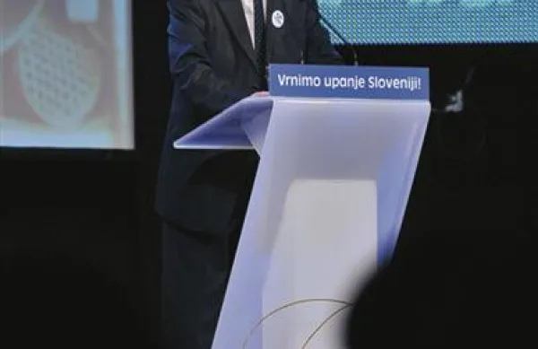 Janez Dular