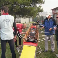 Preden gre čoln na vodo, ga je treba pripraviti, vijačenje je kar nekaj