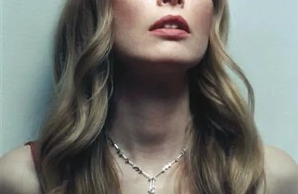 Francoska igralka Julie Delpy bo režirala biografski film o Joeju Strummerju