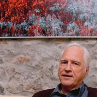 Dr. Jan Erik Sigdell: “Smiselno je verjeti v ponovno življenje. Ta vera pomaga tudi pri terapiji. Ljudje se z eno regresijo osvobodijo težav, ki so jih pestile vse življenje.”