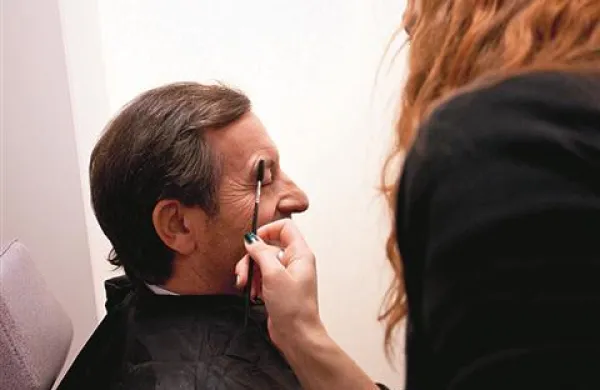 Karl Erjavec niti med ličenjem ni zmogel ostati resen 