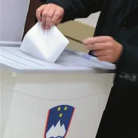 Koliko glasovnic iz Italije se bo znašlo v slovenskih skrinjicah?