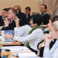 Finance so trenutno najbolj žgoča tema