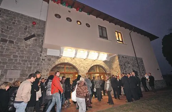 Ne le večjo šolo, na Vogrskem so s prenovo dobili eno bolj prepoznavnih stavb