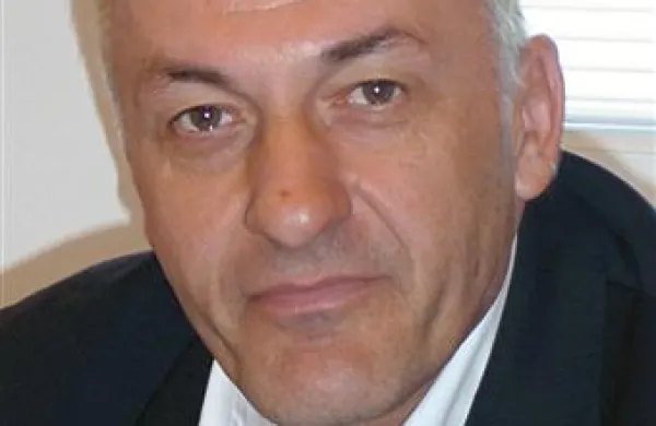  Ante Guberac: “Španskim arhitektom bom za projektiranje,  vse do pridobitve uporabnega dovoljenja, plačal nekajkrat nižjo ceno, kot jo zahtevajo slovenski projektanti.”