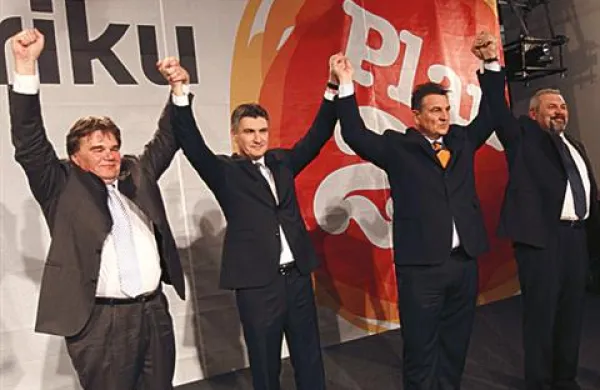 Zmagovalka včerajšnjih parlamentarnih volitev na Hrvaškem, koalicija kukuriku, bo imela stabilno koalicijsko večino v saboru