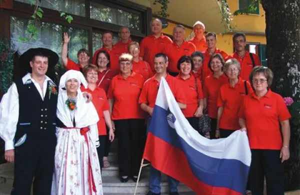 Mešani pevski zbor Slovenec - Slavec na  gostovanju v Rimu