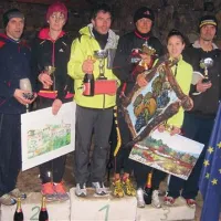 Najhitrejši na Štanjelskem teku, z leve: Tomaž Ferjančič, Petra Race, Boštjan Hrovat, Valentina Bonanni, Neja Kršinar, Mirko Janjatovič