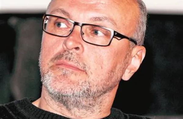 Mihi Mazziniju je z izstopom iz Društva slovenskih pisateljev sledil še Branko Gradišnik
