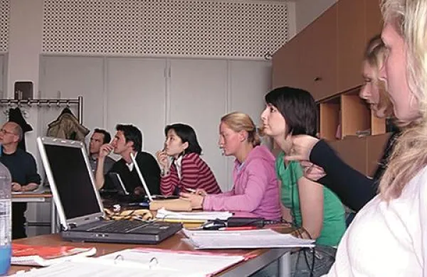 Zavod za zaposlovanje je že izplačal ali rezerviral vseh 33,2 milijona evrov, kolikor je bilo predvideno za subvencije za samozaposlitev prijavljenih na zavod za letih 2011 in 2012