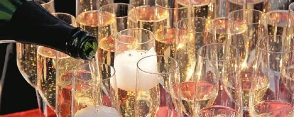 Vsak član alkoholikove družine  ima svojo zgodbo o tem, kako je pri njem potekala pot nazaj v življenje