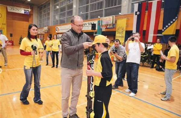 Najboljše so, kot je že v navadi, nagradili s praktičnimi darili