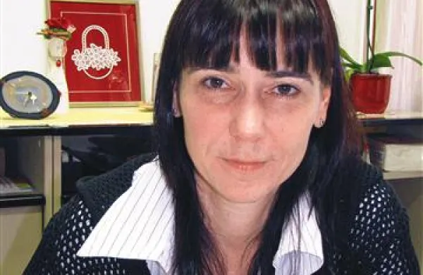 Alenka Močnik 