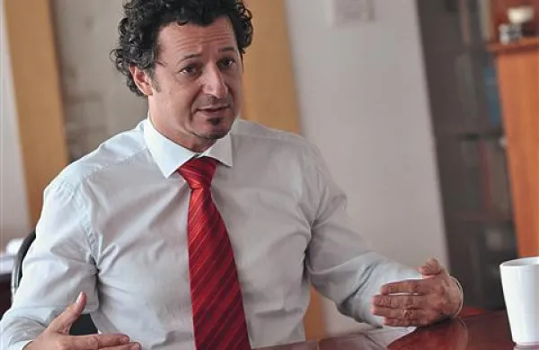 Podpredsednik stranke SD Patrick Vlačič je po sestanku dejal, da so dobili odgovore na vprašanja, ki bodo organom stranke pomagala pri odločanju glede morebitnega vstopa v koalicijo