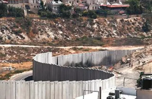 Islandija je danes kot prva zahodnoevropska država priznala neodvisno palestinsko državo