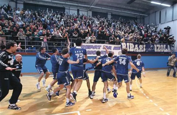 Bodo imeli Izolani tudi drevi razlog za slavje?