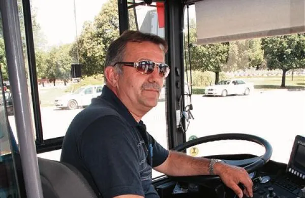 Ivan Duren za volanom avtobusa
