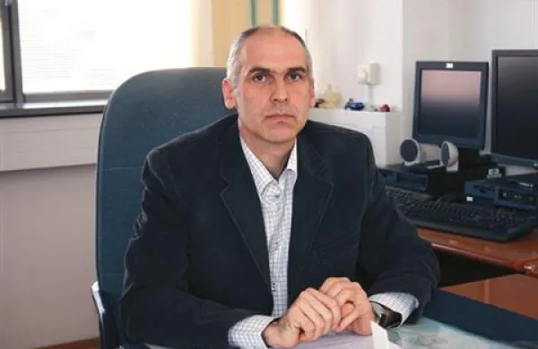 Vodja koprske izpostave Uprave RS za zaščito in reševanje Zvezdan Božič pravi, da se država pri večjih onesnaženjih ne more opreti zgolj na obstoječe službe
