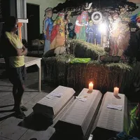 Neurje na Filipinih je zahtevalo več kot 900 ljudi
