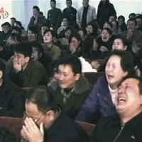 Vsa Severna Koreja žaluje