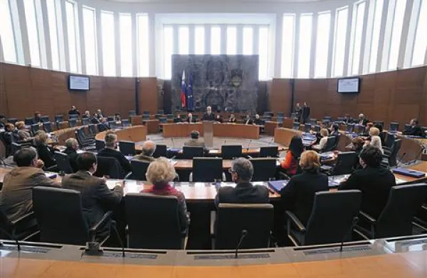 Novoustanovljeni državni zbor je konstituiran