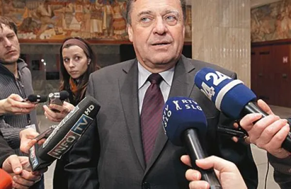 Zoran Janković, najverjetnejši mandatar, nadaljuje pogovore o oblikovanju vladne koalicije
