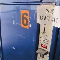 Neuporabne garderobne omarice