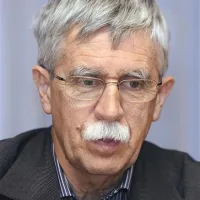 Dr. Ciril Ribičič