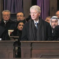 Madeleine Albright, Bill in Hillary Clinton 