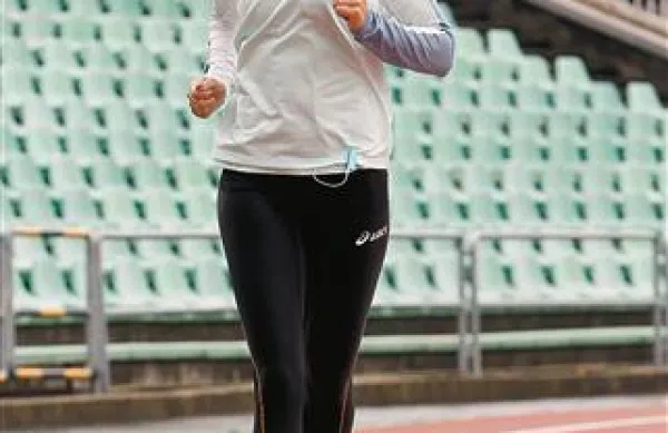 Tako je bilo pred letom dni - športnica leta 2010 je postala atletinja Snežana Rodić, njena prva spremljevalka kajakašica na divjih vodah Urša Kragelj, na tretjem mestu pa njena kolegica z mirnih voda Špela Ponomarenko. Letošnji izbor bo znan  jutri po 20. uri.