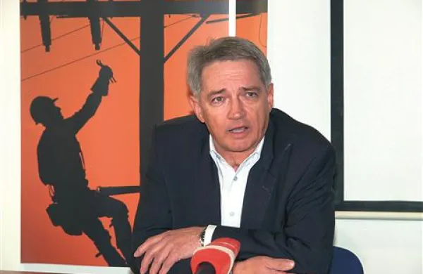 Vodja stavkovnega odbora Valter Vodopivec pravi, da so vse dosedanje uprave upoštevale določbe kolektivne pogodbe glede nagrade zaposlenim 
