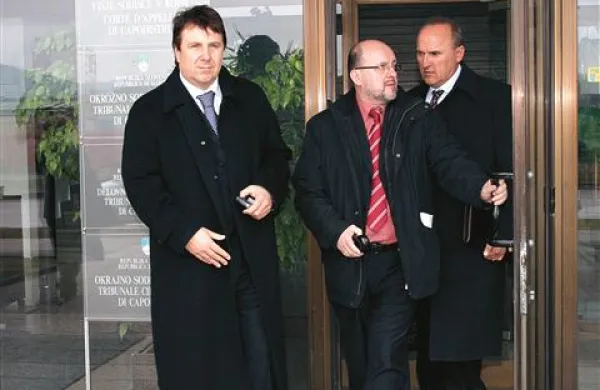 Srečko Prijatelj, Zmago Jelinčič in Darko Viler  spomladi leta 2006