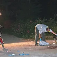 Avgusta so se v parku pri novogoriški avtobusni postaji vrstili napadi tedaj še neznanega storilca, za katerimi so ostajale krvave sledi. Z nožem je v treh primerih napadel štiri ljudi. Nekaj tednov kasneje so policisti v sodelovanju z italijanskimi kolegi prijeli osumljenega 27-letnega Goričana. 