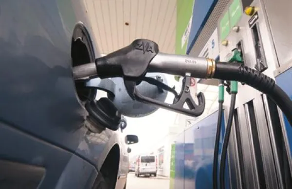 V letošnjem letu so se najbolj podražila tekoča goriva 