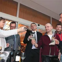 Festival Malvazije, ki ga izmenično gostijo koprske občine, je ob poreški Vinitsri najbolj temeljit prikaz pridelave  vina iz sorte, ki je sicer razširjena po vsem Sredozemlju, najbolj domača pa v Istri. Lani je bil festival v Portorožu, letošnjo pomlad ga bodo gostili v Kopru.