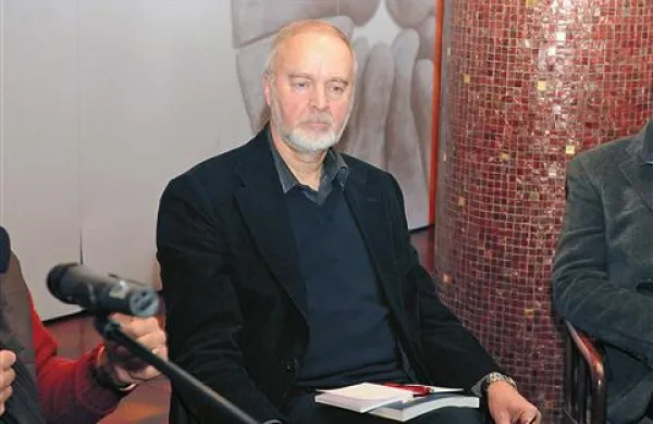 Avtor knjige Vili Prinčič 