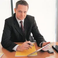 Kdo je zakoniti šef Casinoja: novi predsednik uprave  Tomaž Krajnc ...