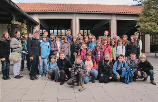 Učenci treh šol bistriške občine z mentorji v Parku Škocjanske jame