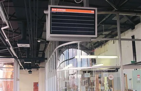 Nov LCD ekran še preskušajo