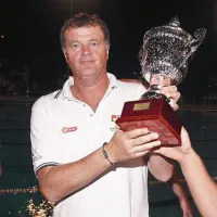 Veselin Đuho s pokalom za osvojeni naslov državnega prvaka. S Koprčani je osvojil po dva naslova prvaka in pokalnega zmagovalca, zasedel je osmo mesto v Triglav jadranski ligi in prišel med osem najboljših  v evropskem pokalu LEN. Z reprezentanco Slovenije se je prebil v drugi krog kvalifikacij za letošnje evropsko prvenstvo na Nizozemskem.